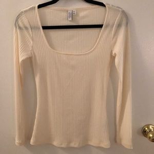 ✨last chance✨ & Other Stories Top in Cream NWOT
